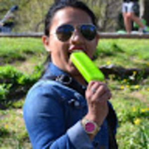 Meet your Posher, Daniela